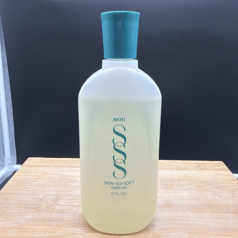 VTG NEW OLD STOCK SEALED AVON SKIN SO SOFT BATH OIL ORIGINAL WOODLAND 8 Oz